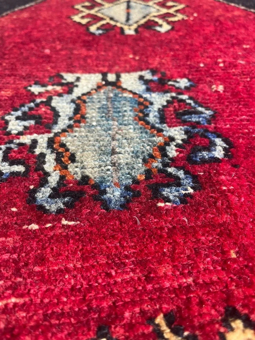 Turkish Vintage Rug - Picture 5 of 7